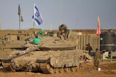 Israel hat die Alarmbereitschaft seiner Truppen im Gazastreifen vor dem Jahrestag des Massakers am 7. Oktober 2023 erhöht. (Symbolbild)
