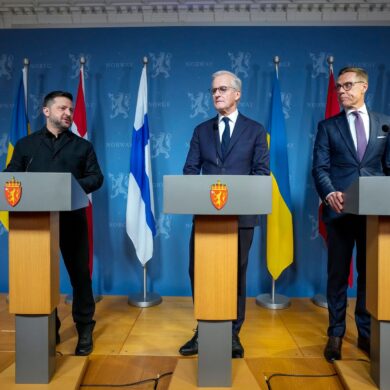 Finnland und Norwegen engagieren sich als Nachbarn Russland für eine Beendigung des Moskauer Angriffskrieges gegen die Ukraine. (Archivbild)