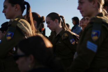 Israel erinnert an das Massaker am 7. Oktober 2023 und gedenkt der Opfer - hier in der Nähe des Kibbuz Nachal Oz im Süden Israels.