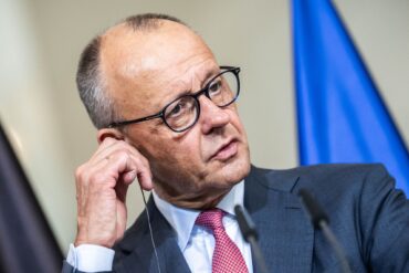 Merz bringt im Ringen um den EU-Haushalt ein neues Szenario ins Spiel.