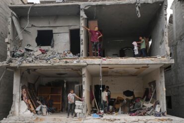 Zuletzt hat Israels Armee ihre Luftangriffe zudem wieder verstärkt.