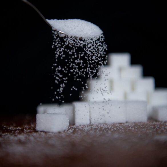 Die Zuckerzufuhr der Deutschen liegt weit über den empfohlenen Werten. (Symbolbild)