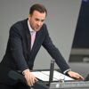 CDU-Politiker Ernst kann sich eine Trennung von Parteivorsitz und Kanzlerschaft vorstellen. (Archivbild)