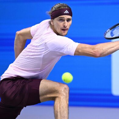 Alexander Zverev löst am Montag Jannik Sinner als Nummer eins der Tennis-Welt ab.