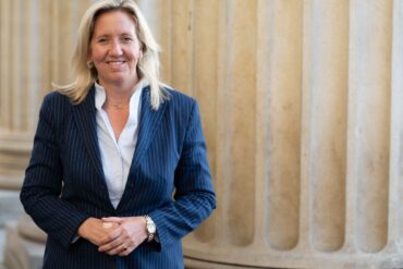 Die 49-jährige Claus ist seit 2026 stellvertretende Vorsitzende der Bundes-CDU.