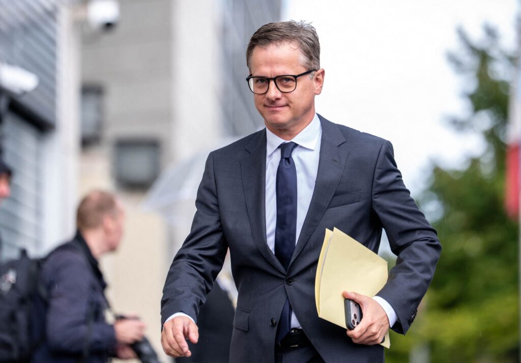 Gesundheitsminister Linnemann hat im Bundeskabinett grünes Licht für seine Pflegestrukturkommission erhalten. (Archivbild)