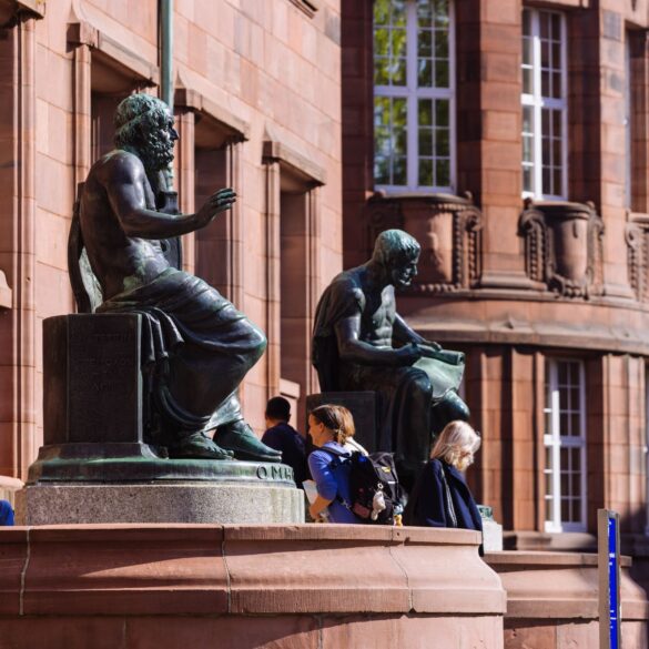 Die Universität Freiburg gehört zu den Hochschulen, die künftig den Titel «Exzellenzuniversität» tragen darf.