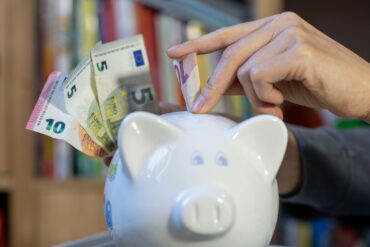 Kinder sollen künftig Geld vom Staat bekommen, um Vermögen fürs Alter aufzubauen. (Illustration)