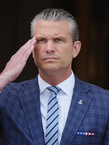 US-Verteidigungsminister Pete Hegseth hat angekündigt, die geplante Erschießung eines Attentäters öffentlich stattfinden zu lassen. (Archivbild)