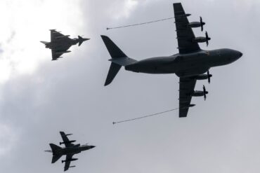 Zwei Flugzeuge vom Typ A400M sollen zur Betankung von Kampfjets bei der Übung eingesetzt werden.