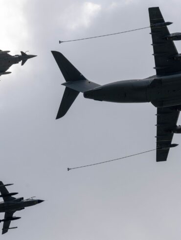 Zwei Flugzeuge vom Typ A400M sollen zur Betankung von Kampfjets bei der Übung eingesetzt werden.