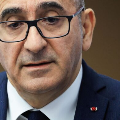 Frankreichs Präsident Emmanuel Macron hat den Rücktritt von Innenminister Laurent Nuñez abgelehnt.