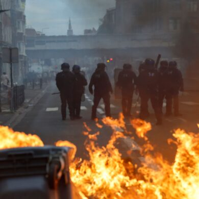 Bei den Schulprotesten in Frankreich sind zahlreiche Menschen festgenommen worden.