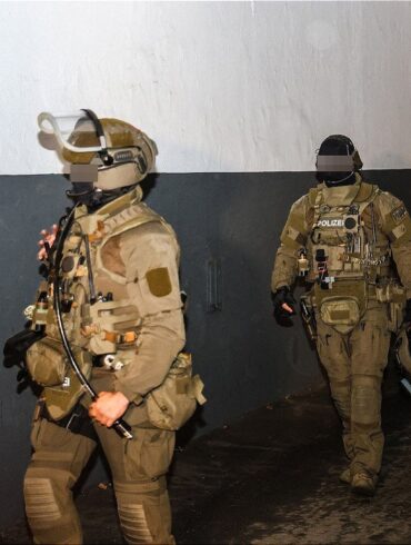 SEK-Beamte waren am Donnerstagabend in Hagen im Einsatz.