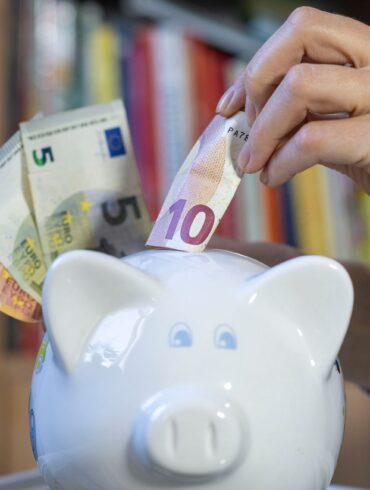 «Sparschwein» fürs Alter: Neue Frühstartrente.