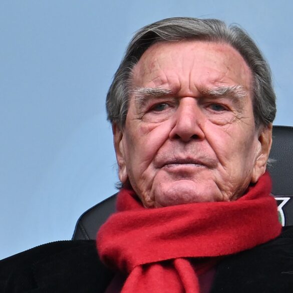 Enge Kontakte nach Moskau: Gerhard Schröder. (Archivbild)