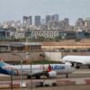 Nach dem Vorfall auf einem Flydubai-Flug nach Tel Aviv berichten US-Medien über brisante Informationen zu dem mutmaßlichen Angreifer. (Archivbild)