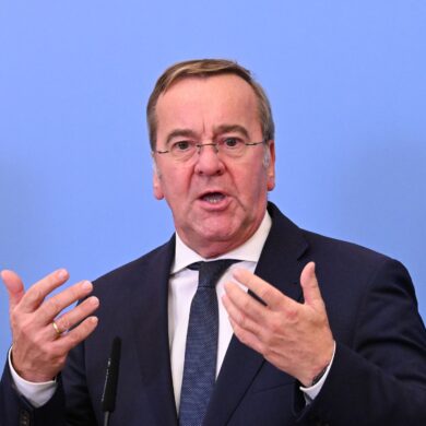 Pistorius sieht sich als Verteidigungsminister ausgelastet. (Archivbild)
