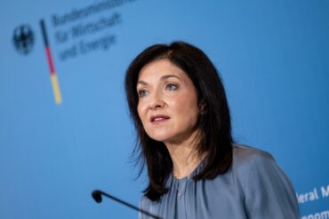 Die Linke wendet sich wegen eines Instagram-Beitrags des Wirtschaftsministeriums nun an das Bundesverfassungsgericht. (Archivbild)