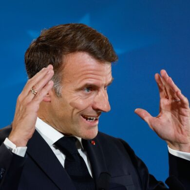 Macron wirft ausländischen Politikern vor, mit den Ausschreitungen in Frankreich Wahlkampf zu betreiben (Archivbild).
