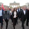 Die SPD-Bundestagsfraktion versammelte sich zum Protestmarsch in Berlin.
