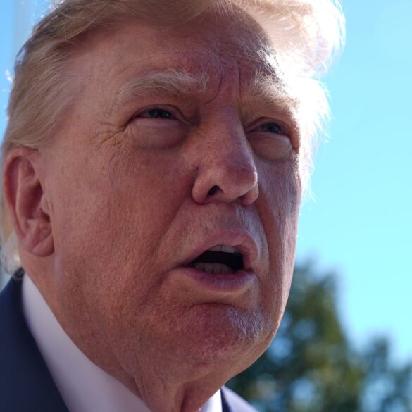 Trump richtet eine Warnung an die Huthi-Miliz.