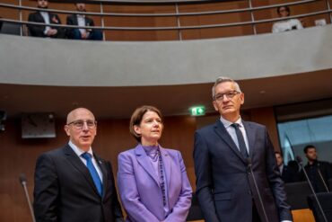 Einmal pro Jahr findet die Befragung der Spitzen der deutschen Nachrichtendienste im Bundestag öffentlich statt.